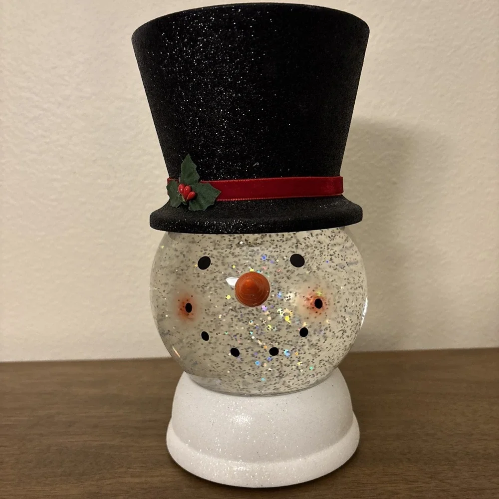 Bath & Body Works Snowman Pedestal Candle Holder Light Up Glitter Water Globe - Picture 6 of 8